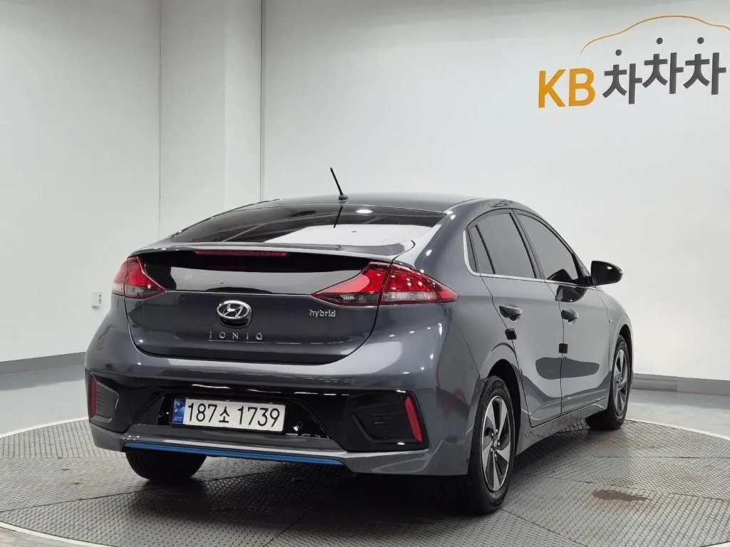 Hyundai Ioniq 2018 photo 3