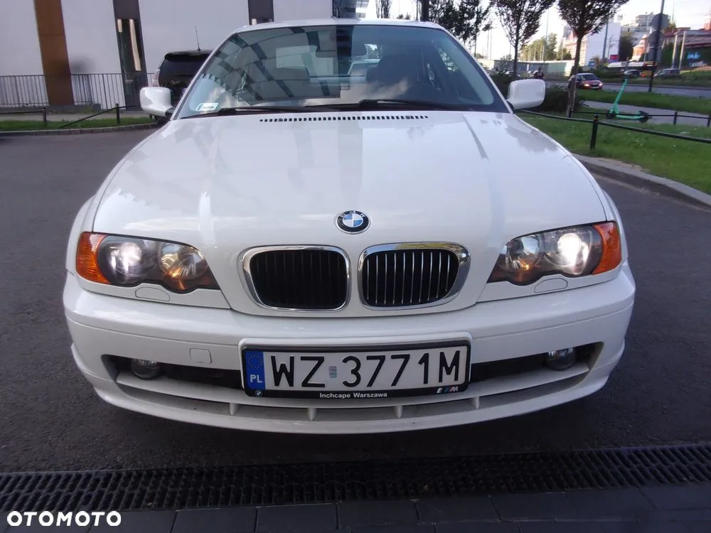 BMW 320 Ci 2000 photo 3