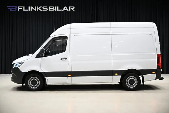 Mercedes-Benz Sprinter 2023 photo 2