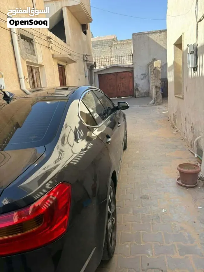 Kia Cadenza 2012 photo 4