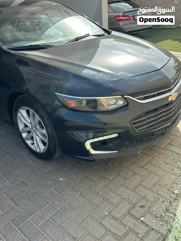 Chevrolet Malibu 2018 photo 2