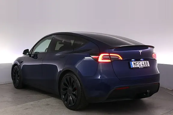 Tesla Model Y 2023 photo 4
