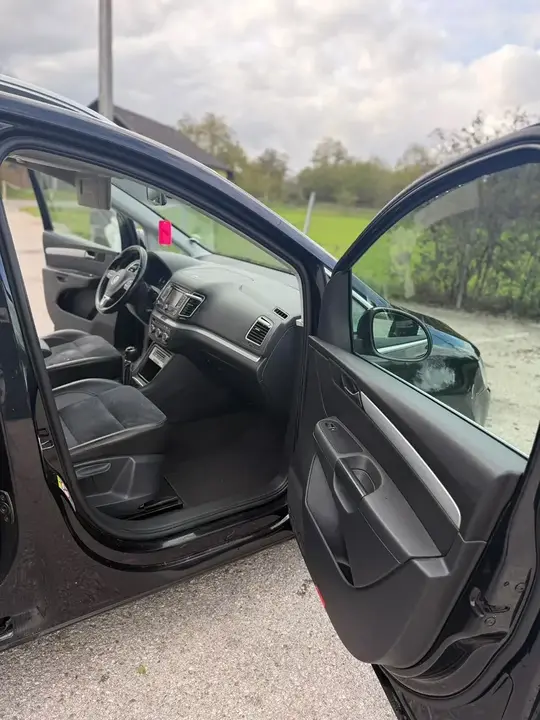 Volkswagen Sharan 2013 photo 3