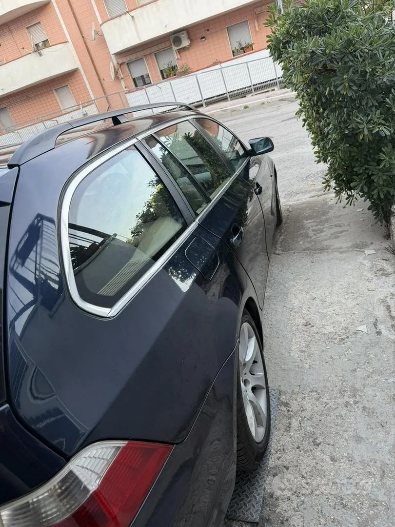BMW 525D 2006 photo 4