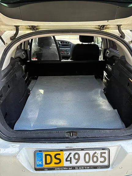 Citroen C4 2013 photo 4