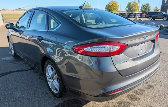 Ford Fusion 2016 photo 3