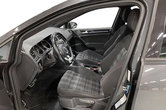 Volkswagen Golf Vii 2016 photo 5