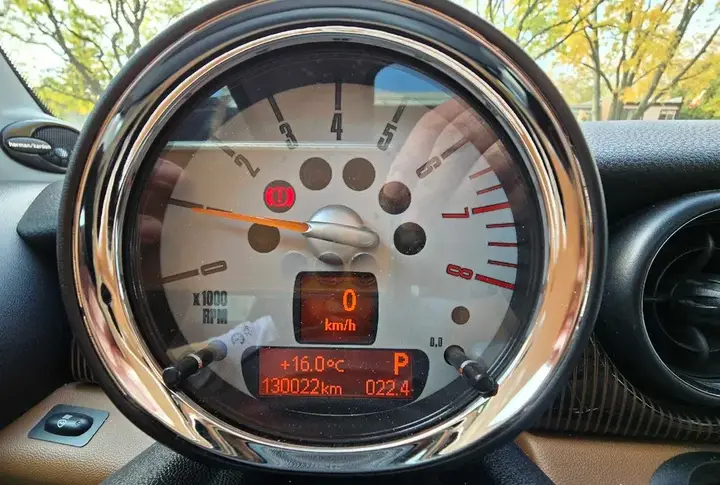 Mini Cooper S 2010 photo 3