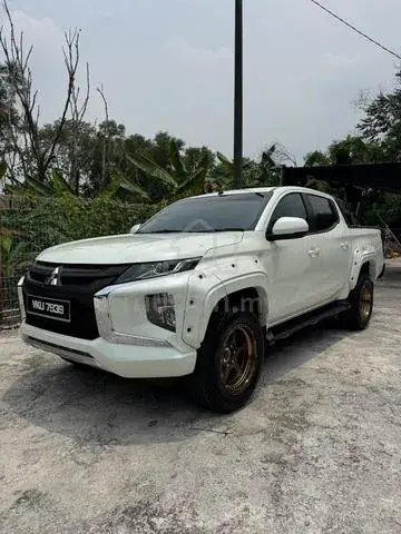 Mitsubishi Triton