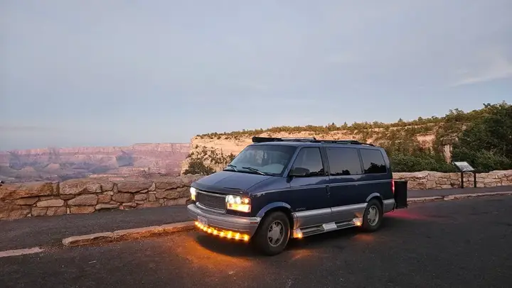 GMC Safari