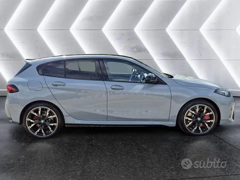BMW 1 Series 2026 photo 5