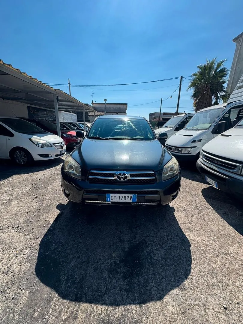 Toyota Rav4 2006 photo 2