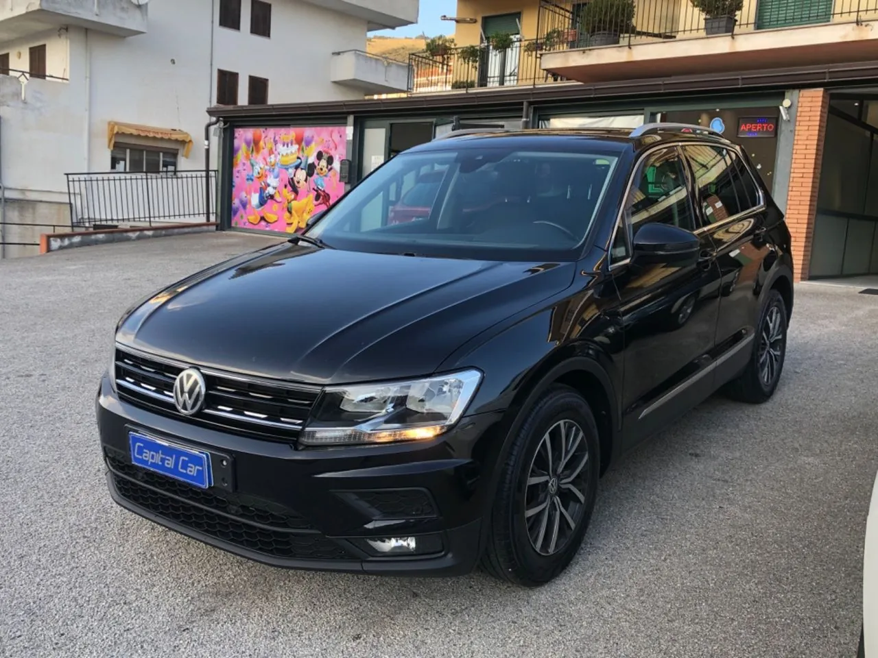 Volkswagen Tiguan 2018 photo 2