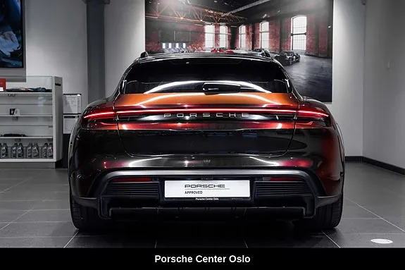 Porsche Taycan 2023 photo 5