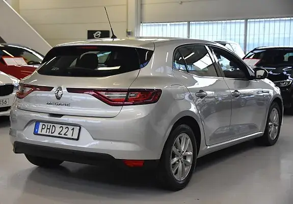 Renault Megane 2017 photo 3