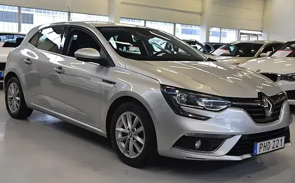 Renault Megane 2017 photo 2