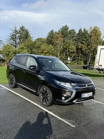 Mitsubishi Outlander 2016 photo 3