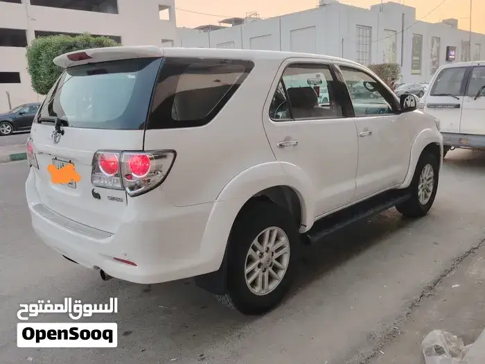 Toyota Fortuner 2014 photo 3