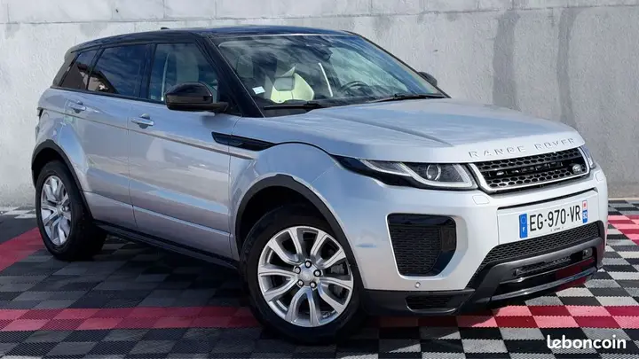 Land Rover Discovery Sport 2016 photo 2