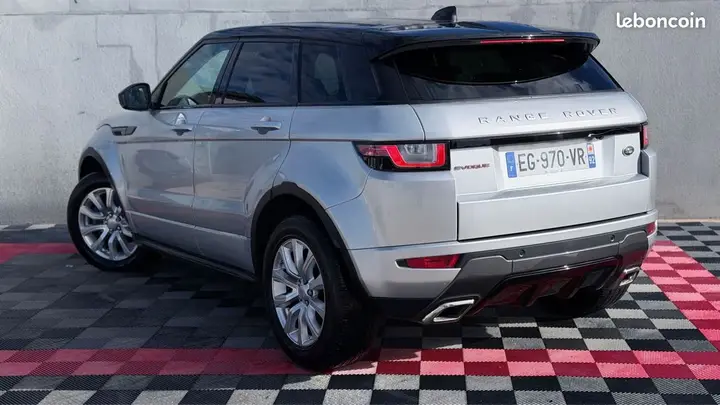 Land Rover Discovery Sport 2016 photo 3