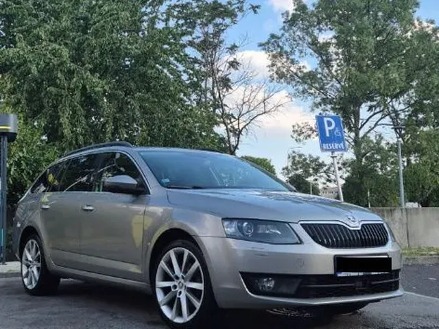 Skoda Octavia Combi 2016 photo 2