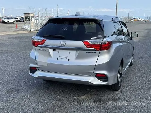 Honda Shuttle 2015 photo 4