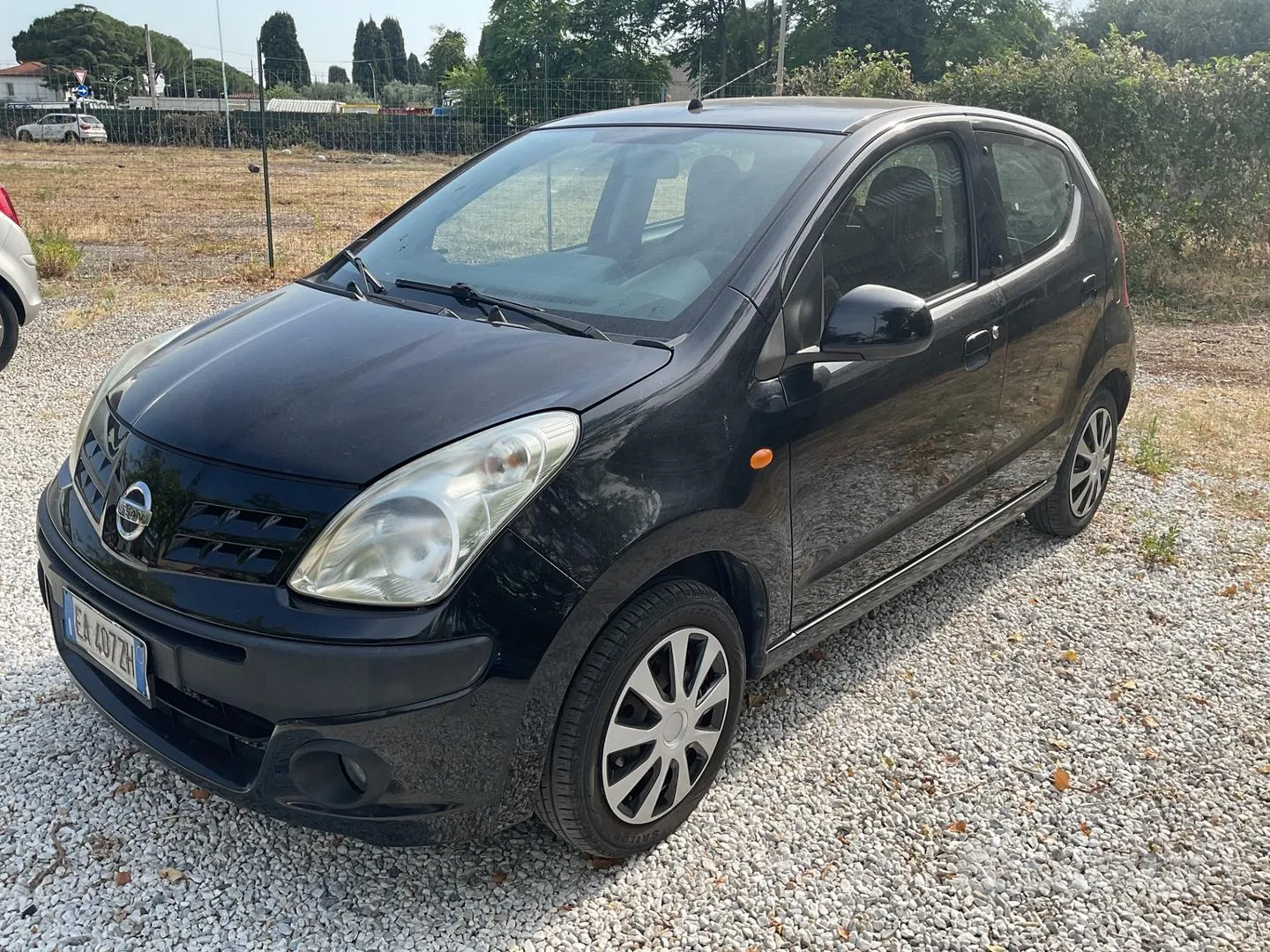 Nissan Pixo