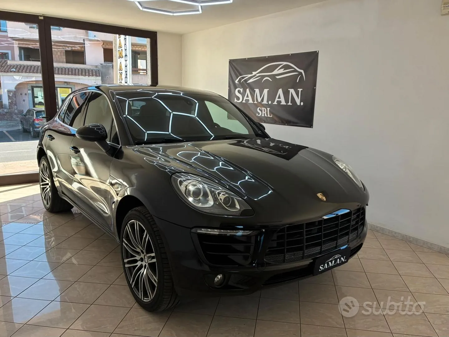 Porsche Macan