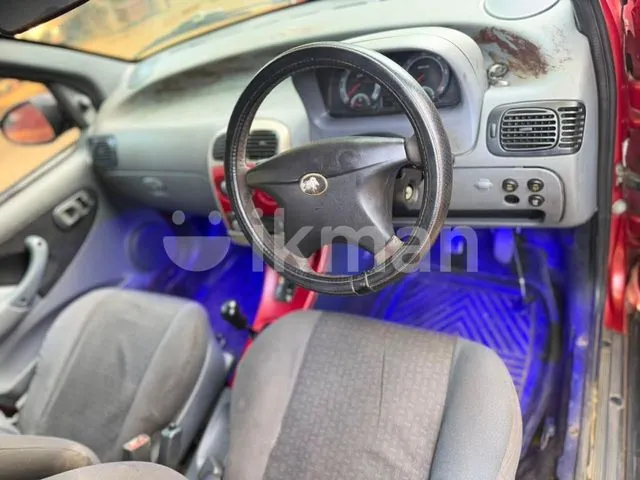 Tata Indica 2005 photo 5