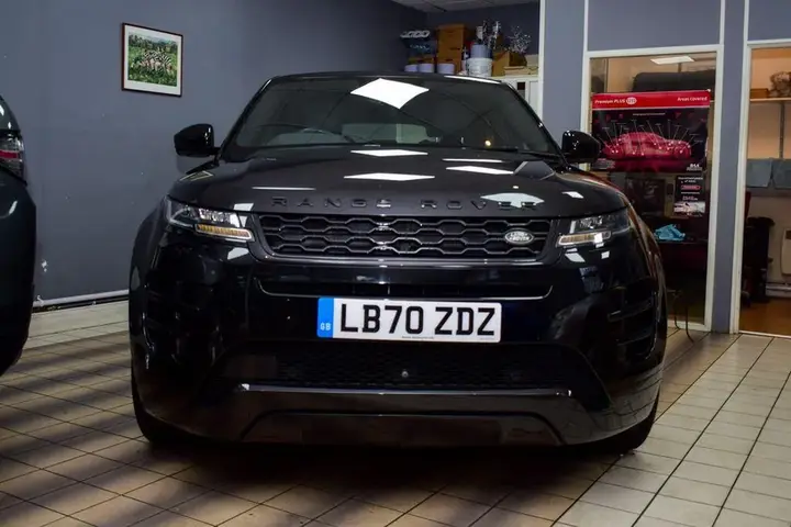 Land Rover Range Rover Evoque 2021 photo 2