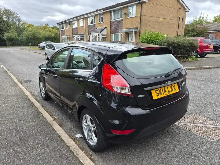 Ford Fiesta 2014 photo 5