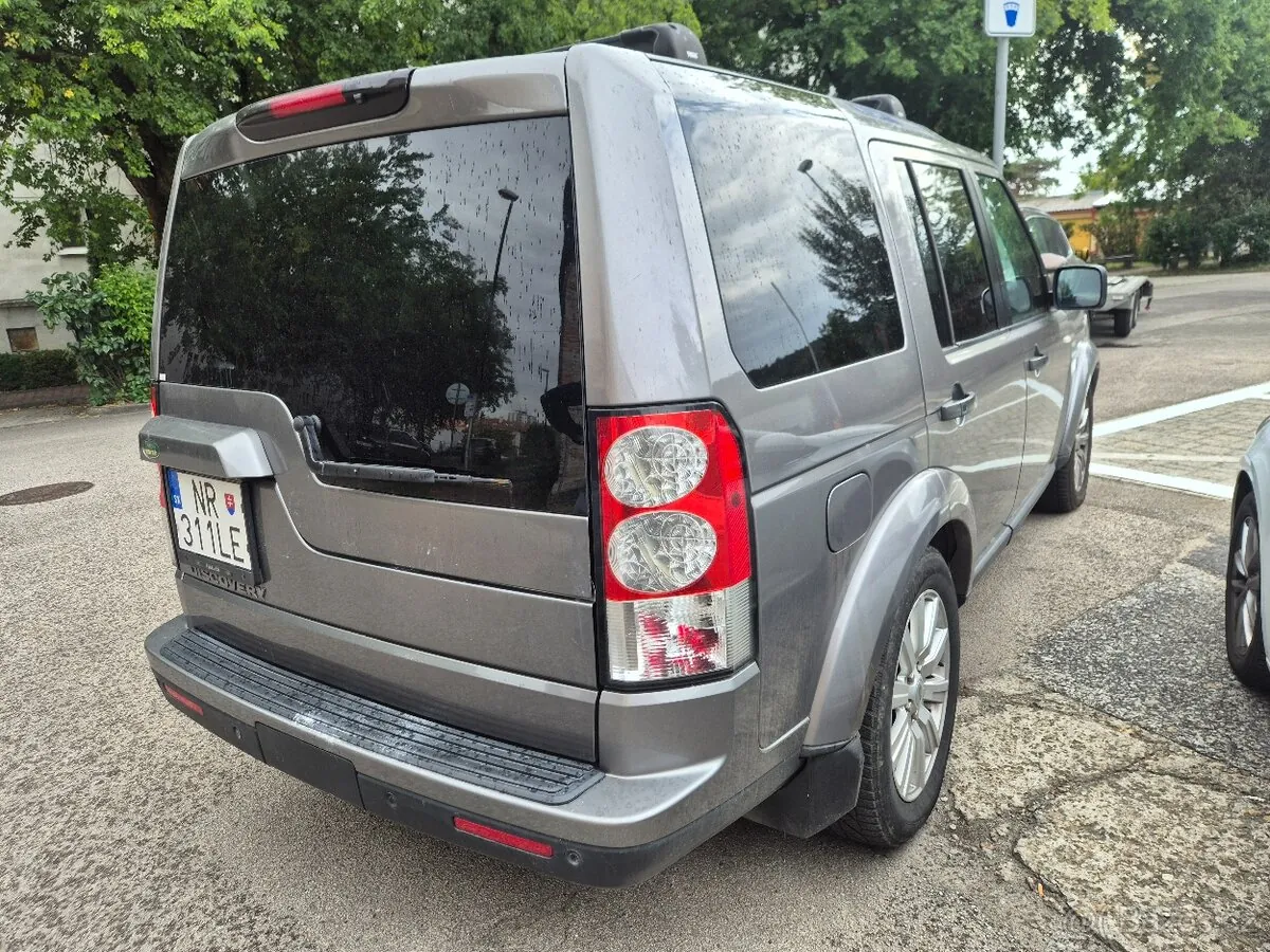 Land Rover Discovery 2010 photo 3