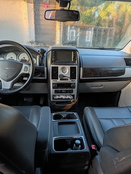 Chrysler Grand Voyager 2010 photo 4