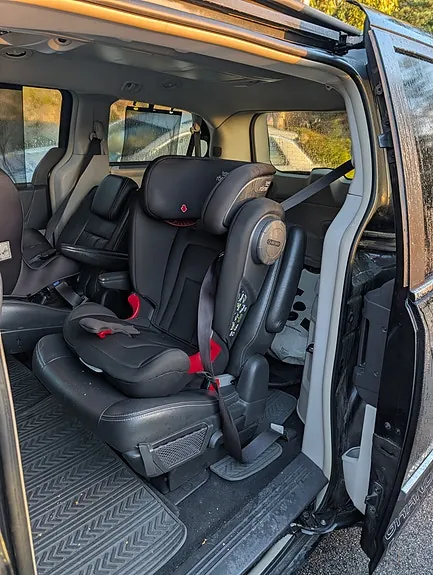 Chrysler Grand Voyager 2010 photo 5