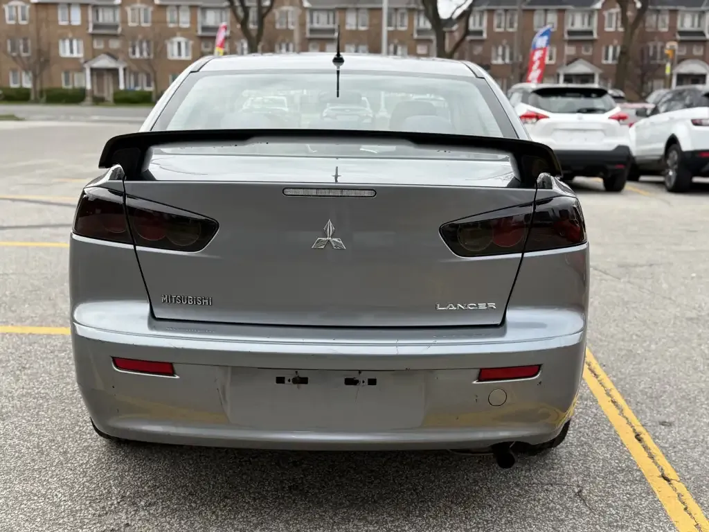 Mitsubishi Lancer 2016 photo 5