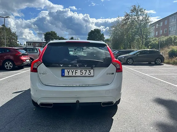 Volvo V60 2018 photo 4