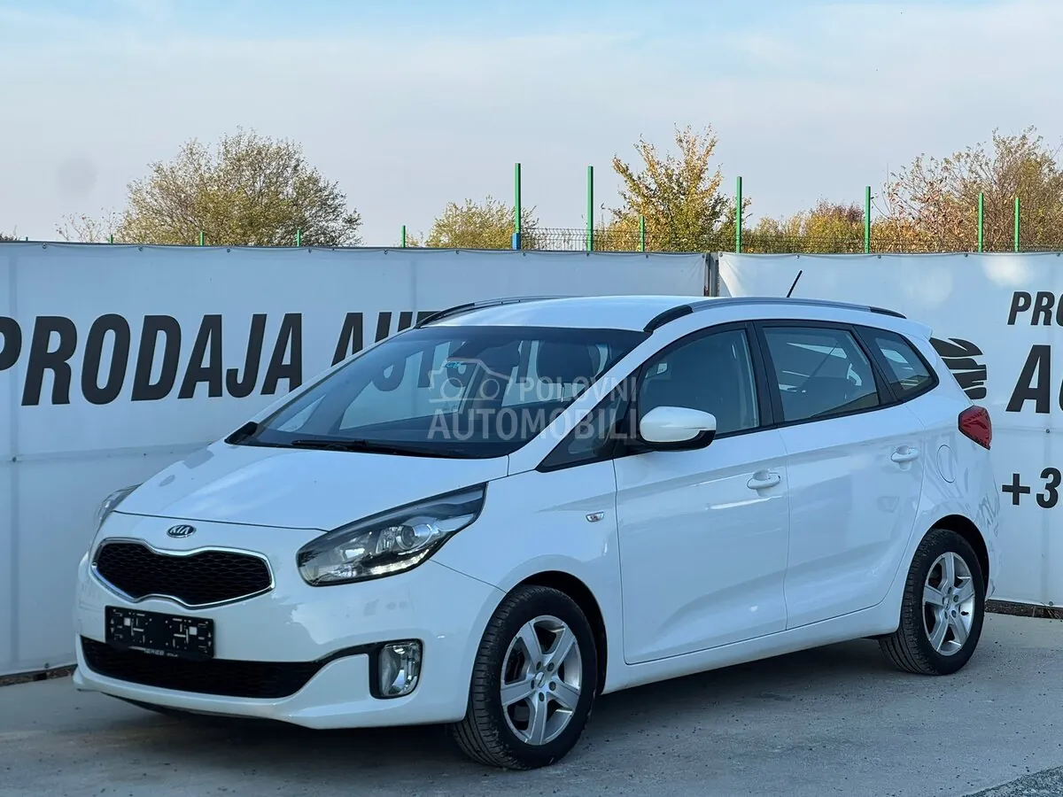 Kia Carens 2013 photo 3