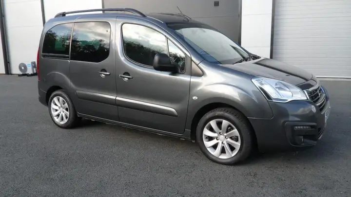Peugeot Partner 2015 photo 2