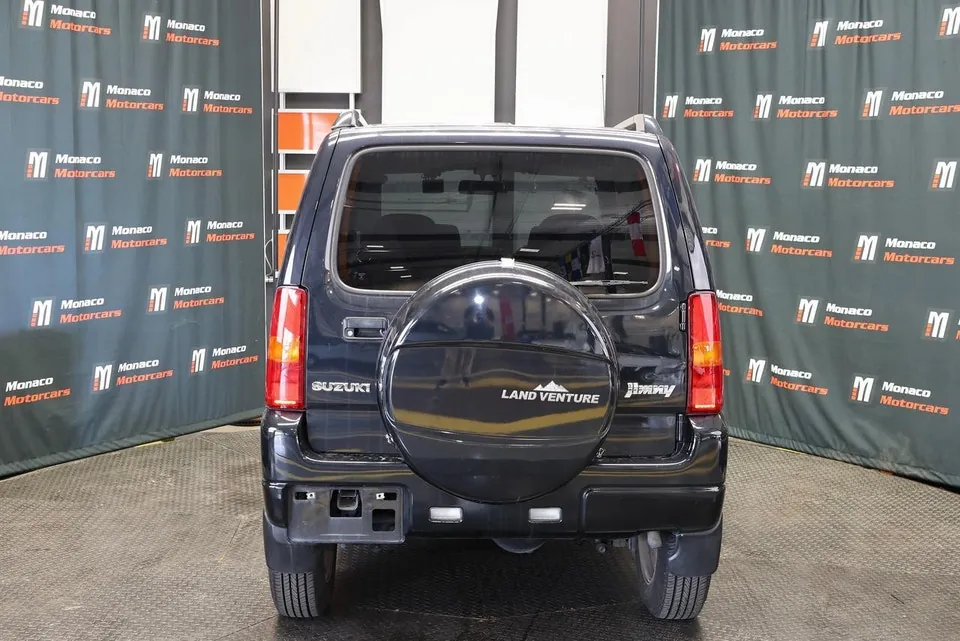 Suzuki Jimny 2005 photo 5