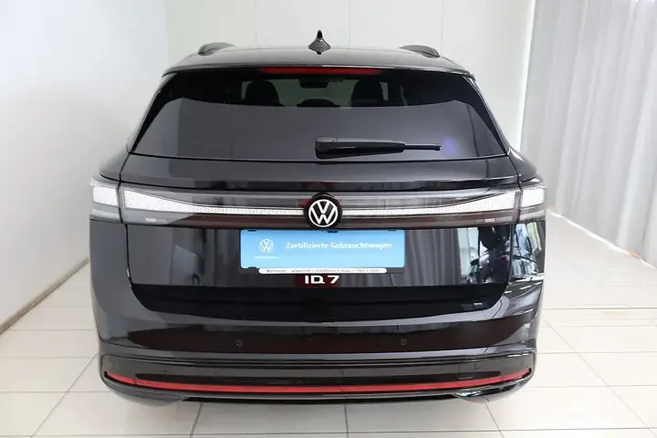 Volkswagen Id.7 2026 photo 3