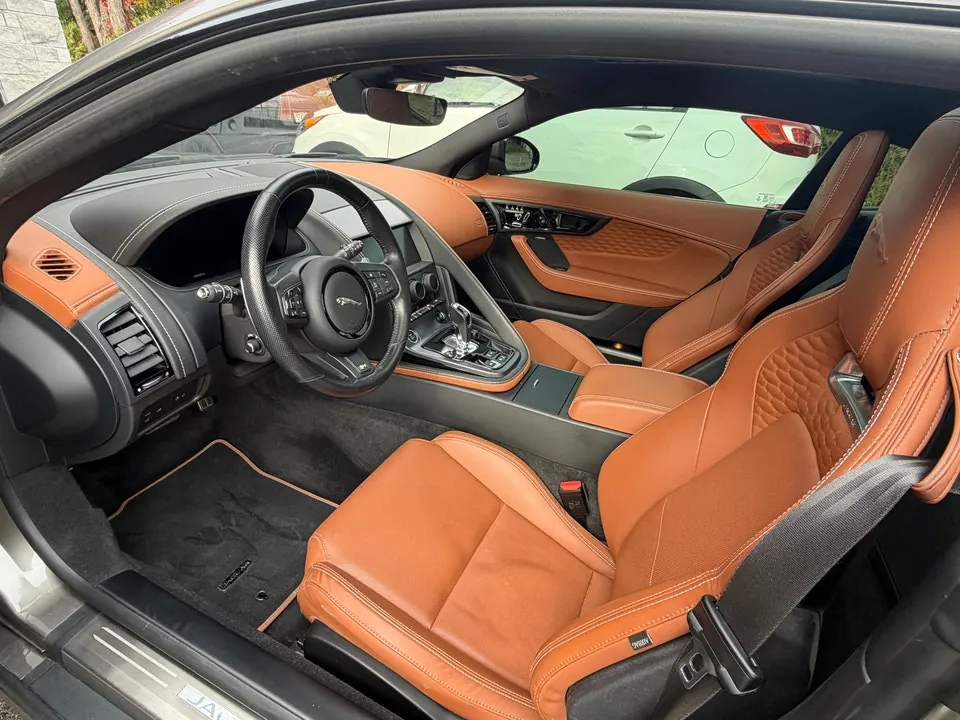 Jaguar F-Type 2023 photo 5