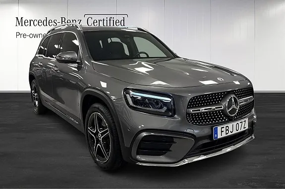 Mercedes-Benz Glb200 2025 photo 2