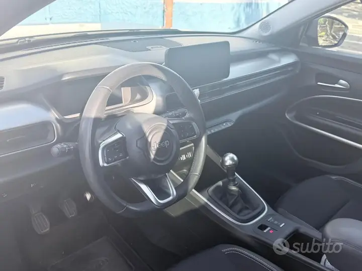 Jeep Avenger 2024 photo 2
