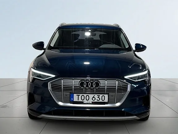 Audi E-Tron 2021 photo 2