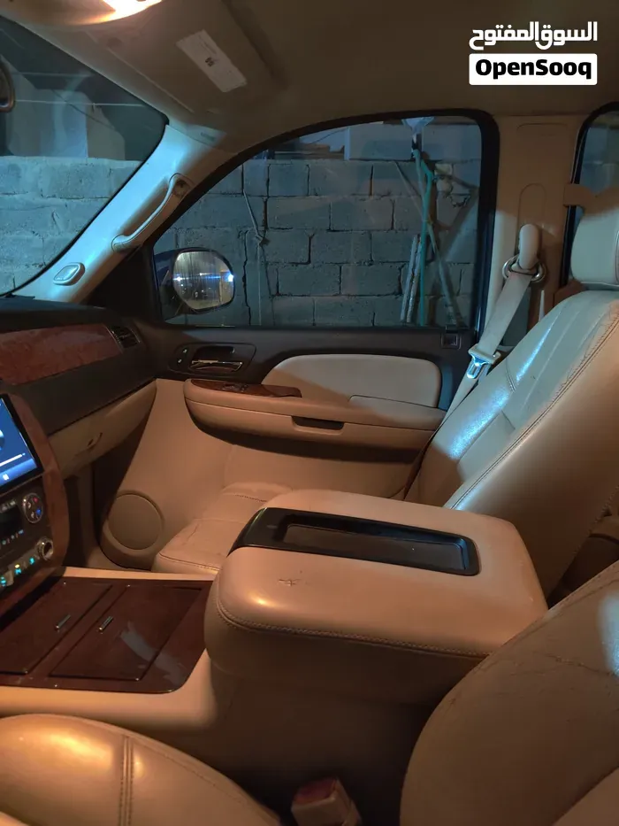 Chevrolet Tahoe 2007 photo 2
