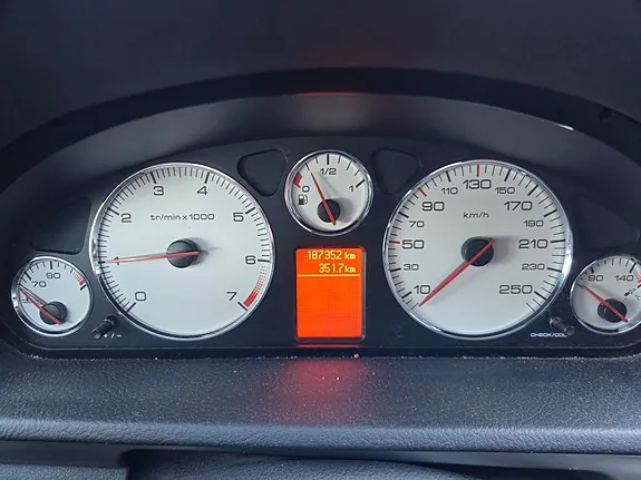 Peugeot 407 2007 photo 3