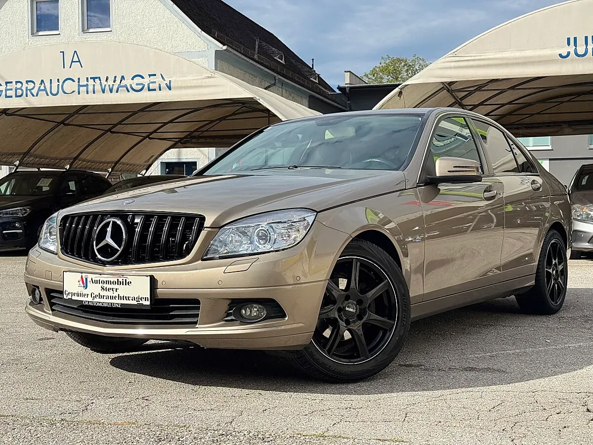Mercedes-Benz C-Class 2010 photo 3