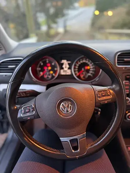 Volkswagen Golf 6 2013 photo 3
