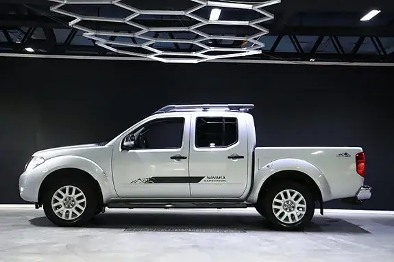 Nissan Navara 2016 photo 5