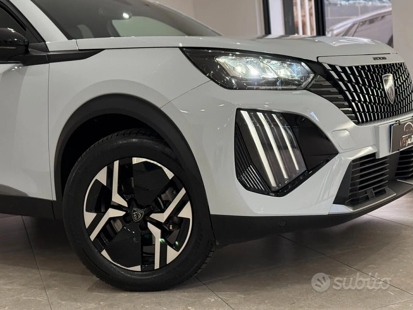 Peugeot 2008 2023 photo 3